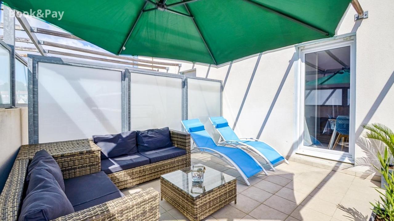 Les Alouettes Studio Avec Terrasse, Garage Et Piscine Ла-Сьота Экстерьер фото